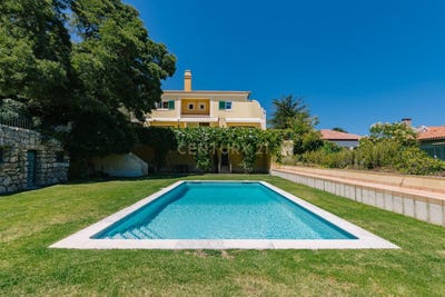 /international/pt/cascais-e-estoril-lisbon-310098102595/