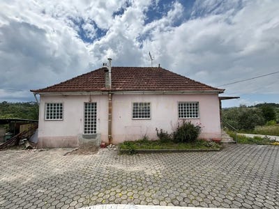 /international/pt/r-do-lameirao-15-3100-sao-simao-de-litem-portugal-santiago-de-litem-leiria-310107757501/
