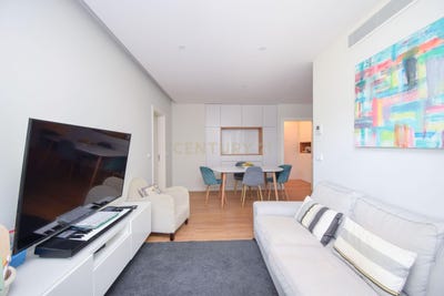 /international/pt/r-cidade-de-bolama-lt-381-1-d-olivais-lisbon-310108518833/