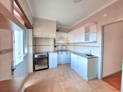 /international/pt/caldas-da-rainha-leiria-310104042463/