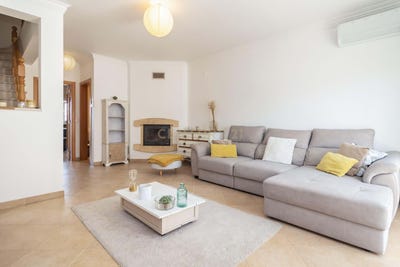 /international/pt/rua-sa-miranda-quinta-do-conde-setubal-municipality-310107677127/