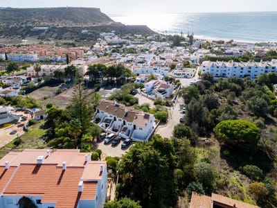 /international/pt/lagos-faro-310095519025/