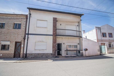 /international/pt/largo-cruzeiro-7-maiorca-portugal-maiorca-coimbra-310108400693/