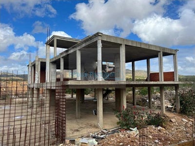 /international/pt/quelfes-faro-310108465458/