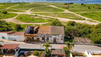 /international/pt/ferragudo-evora-310105083191/