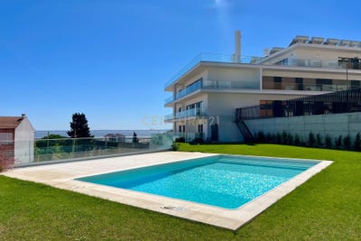 /international/pt/r-angola-santa-iria-de-azoia-lisbon-310105299859/