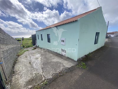 /international/pt/santo-amaro-velas-azores-310108418636/