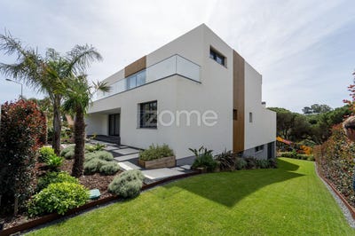 /international/pt/cascais-lisbon-310108968800/?lang=th