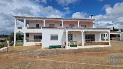/international/pt/silves-faro-120098080242/