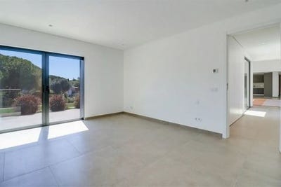 /international/pt/lagoa-faro-310106196771/