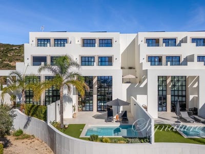 /international/pt/santa-barbara-de-nexe-faro-310108676926/