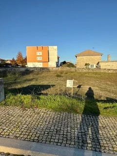 /international/pt/rua-luis-de-camoes-carrazeda-de-ansiaes-braganca-310100661850/