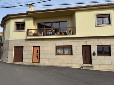 /international/pt/rua-doutor-antonio-santos-pinto-9-5140-portugal-parambos-braganca-310104005299/