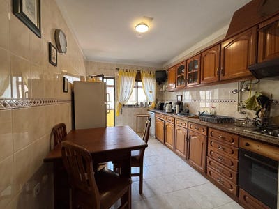 /international/pt/rua-almeida-garrett-35-entroncamento-portugal-nossa-senhora-de-fatima-lisbon-310109171586/