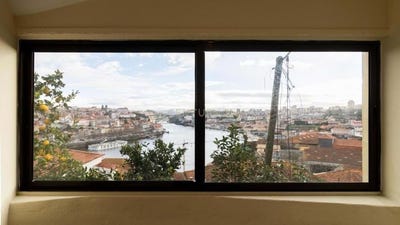 /international/pt/rua-sao-lourenco-vila-nova-de-gaia-portugal-vilar-de-andorinho-porto-310106051756/