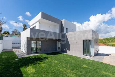 /international/pt/lagos-faro-310108943884/