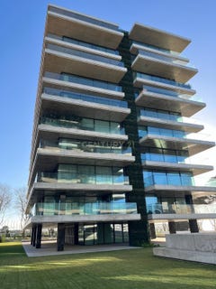 /international/pt/estrada-exterior-da-circunvalao-15842-edificio-1-piso-8-matosinhos-aveiro-310106509405/