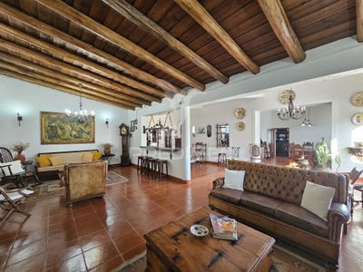 /international/pt/castro-verde-e-casevel-castro-verde-beja-310105761481/