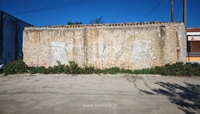 /international/pt/alcantarilha-e-pera-faro-120097719889/