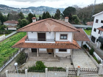 /international/pt/creixomil-guimaraes-braga-310098416065/