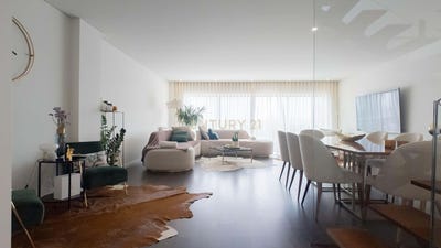 /international/pt/oliveira-do-douro-porto-310098470255/?lang=en