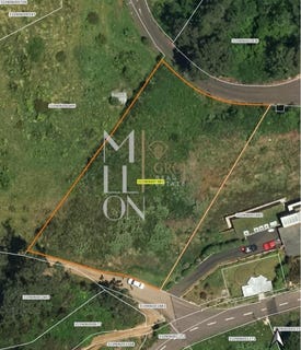 /international/pt/ilha-stn-madeira-310107358940/