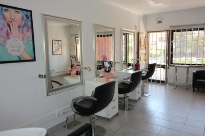 /international/pt/estrada-da-rebelva-1174a-carcavelos-e-parede-lisbon-310097168734/