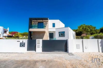 /international/pt/loule-faro-120094206943/
