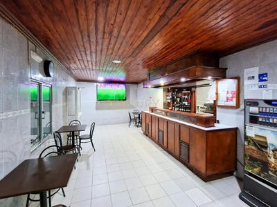 /international/pt/rua-da-igreja-feteiras-ilha-de-sao-miguel-azores-310108590169/