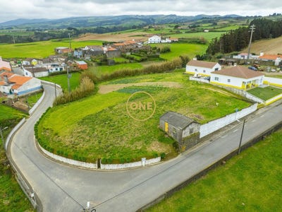 /international/pt/lomba-de-sao-pedro-azores-310108211201/