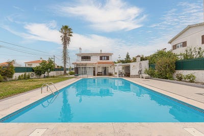 /international/pt/rua-carrasqueira-de-cima-42-ericeira-lisbon-310108372870/