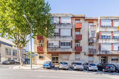 /international/pt/r-luis-de-camoes-14-2-esq-santa-iria-de-azoia-lisbon-310108756930/
