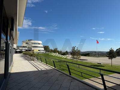 /international/pt/porto-salvo-lisbon-310108939411/