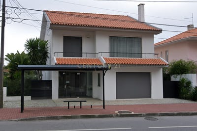 /international/pt/charneca-de-caparica-e-sobreda-setubal-municipality-310101160784/?lang=zh-tw