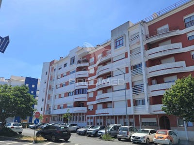 /international/pt/algueirao-mem-martins-sintra-lisbon-310108512231/