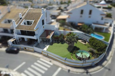 /international/pt/albufeira-e-olhos-de-agua-algarve-310101495855/
