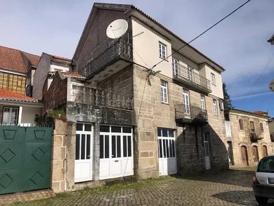 /international/pt/rua-da-corredoura-ranhados-guarda-310104422359/