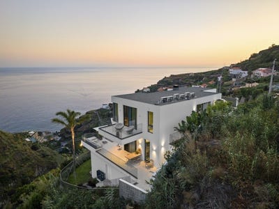 /international/pt/calheta-madeira-310108900666/?lang=th