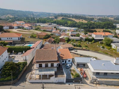 /international/pt/rua-a-aljubarrota-leiria-310094307967/
