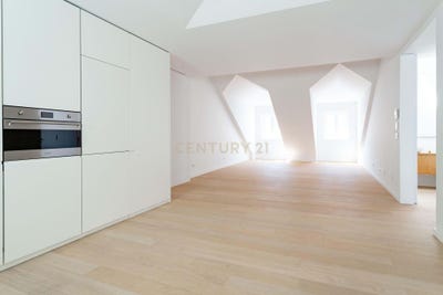/international/pt/santa-maria-maior-lisbon-310098104085/