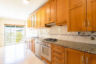 /international/pt/vieira-de-leiria-leiria-310100408586/