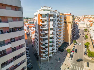 /international/pt/avenida-1º-de-maio-18-caldas-da-rainha-portugal-caldas-da-rainha-nossa-senhora-do-populo-leiria-310108893220/?lang=pt