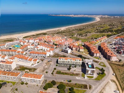 /international/pt/atouguia-da-baleia-leiria-310107429745/