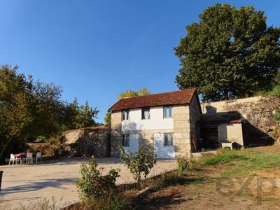 /international/pt/outeiro-de-cima-travanca-aveiro-310106774336/