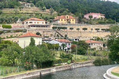 /international/pt/ribeira-de-pena-vila-real-310108002123/