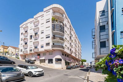 /international/pt/rua-jorge-castilho-algueirao-mem-martins-portugal-algueirao-mem-martins-lisbon-310109106730/
