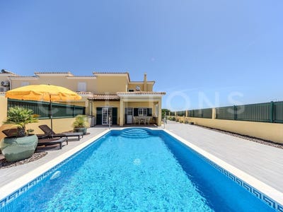 /international/pt/almancil-faro-310108526889/