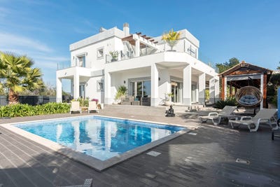 /international/pt/albufeira-faro-310105718460/