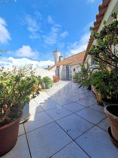 /international/pt/peniche-leiria-310100860415/