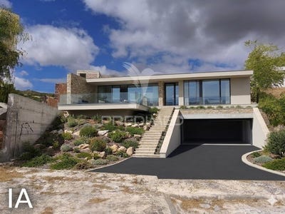 /international/pt/alenquer-santo-estevao-e-triana-alenquer-lisbon-310105373093/